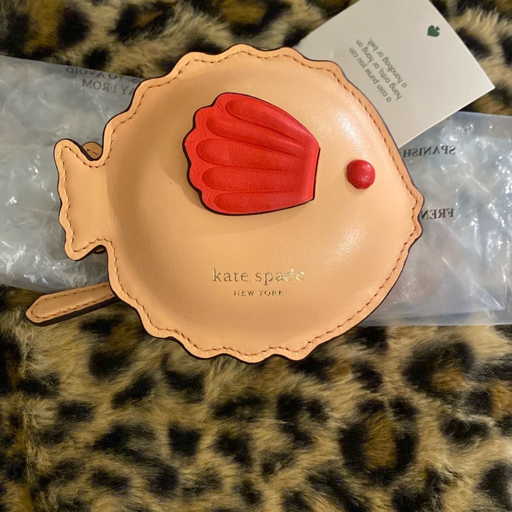 NWT Kate Spade Fish Leather Zip Coin Purse/ Wallet, GUAVA JUICE, MSRP $88